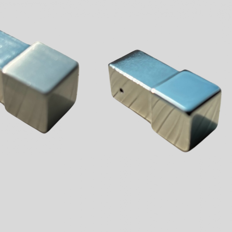 Stainless steel square tile profile